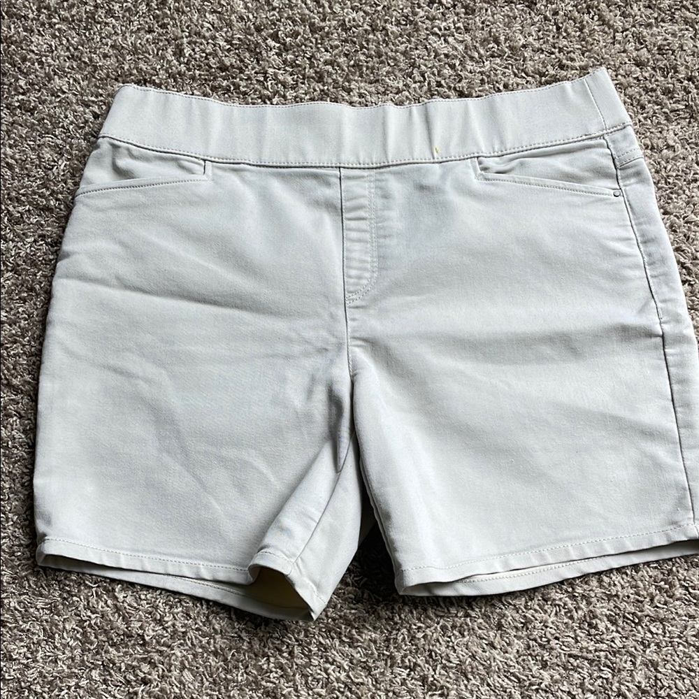 Women's Classic White Shorts
